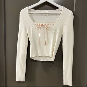 Elegant Cream Long Sleeve Top with Ribbon Detail
